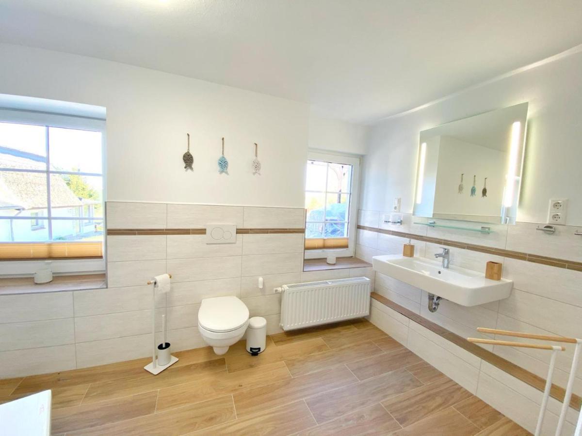 Reethaus Vilmnitz - Ferienwohnung Vilm Exteriör bild